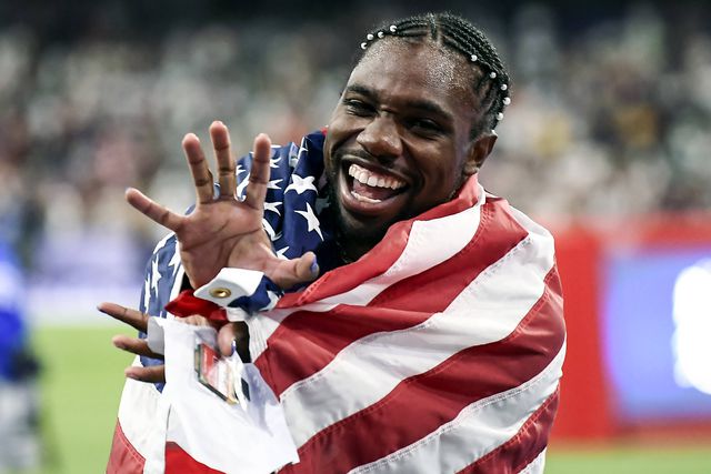 World and Olympic champion Noah Lyles shares his love for E-sports and reveals his favorite team.