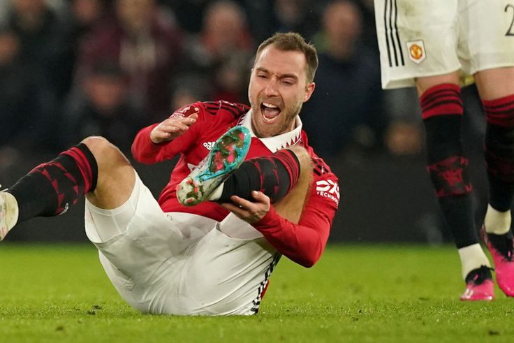 Ten Hag slams Andy Carroll for tackle that sidelined Eriksen