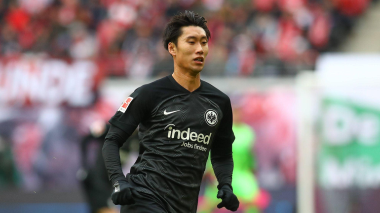 Daichi Kamada in action for Frankfurt against Leipzig