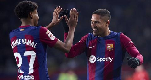 Ronaldinho's shocking pay for playing in Barcelona legend Pique's