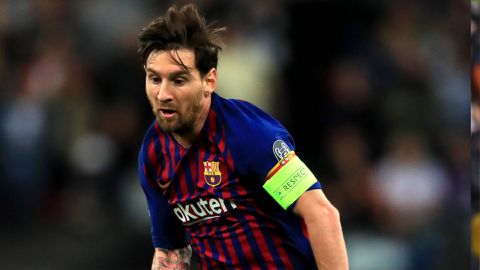 Xavi makes ‘come home plea’ as Barcelona reveals talks over Messi’s return