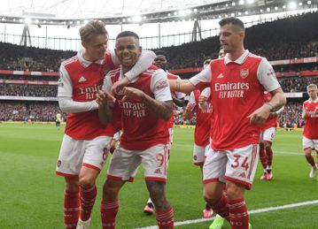 Arsenal brush Leeds aside to continue march towards Premier League title