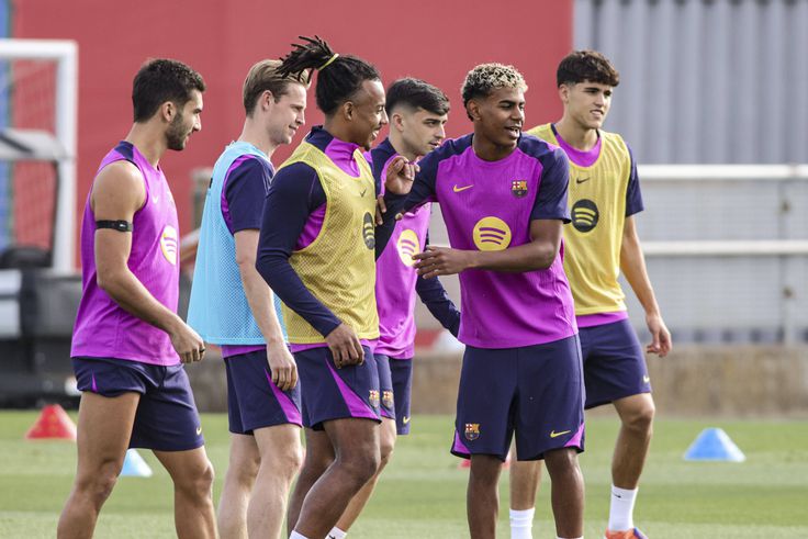 3 Premier League clubs register interest in Barcelona star