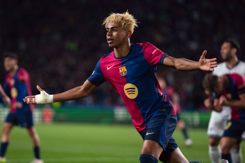 He truly is a unique talent - Barcelona legend heaps praise on Yamal's Messi-esque talent