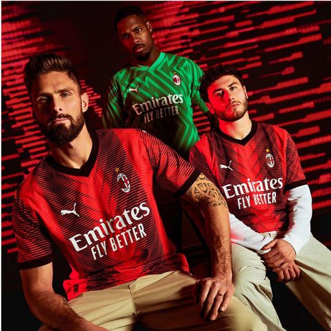 To further connect the team, the city, and its ardent fanbase together, international sports brand PUMA presented the eye-catching new AC Milan home kit for the 2023–2024 campaign.