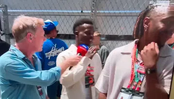 Bukayo Saka: Arsenal star snubs presenter who asked for quick interview