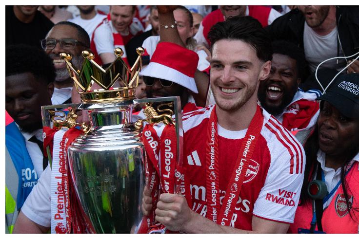 Rice promises more trophies for Arsenal