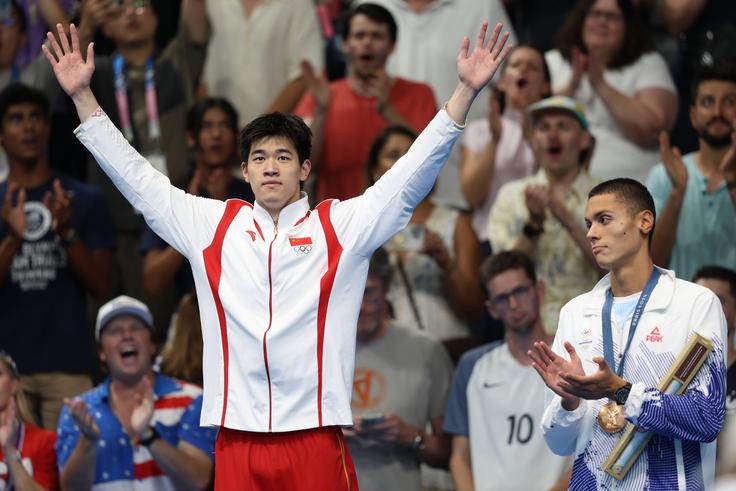 Paris 2024: China's Pan Zhanle breaks own world record to win men's 100m freestyle gold