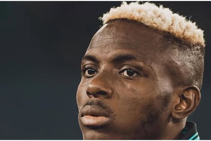 Nigerian football star and striker Victor Osimhen with a new home.