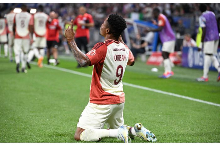 Super Eagles star hails club captain