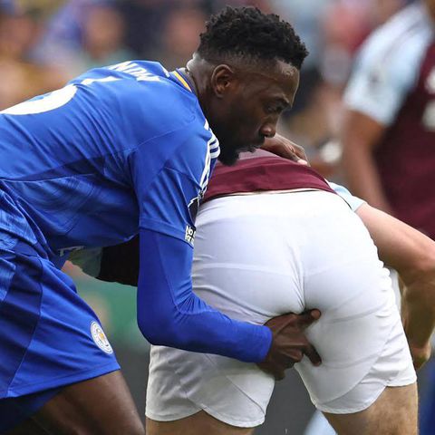 Ndidi and McGinn: Aston Villa captain shows Super Eagles midfielder using his fingers