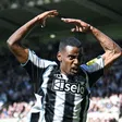 Liverpool agree £125m deal to sign Alexander Isak from Newcastle