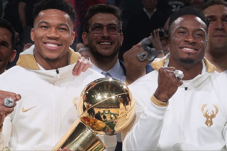 Thanasis Antetokounmpo has returned to the Milwaukee Bucks, confirming that Giannis will stay with the team.