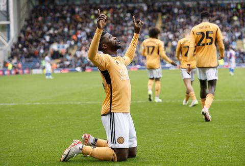Iheanacho went on his knees and raised his hands in the sky as his traditional celebration for Nigerian Independence - Imago