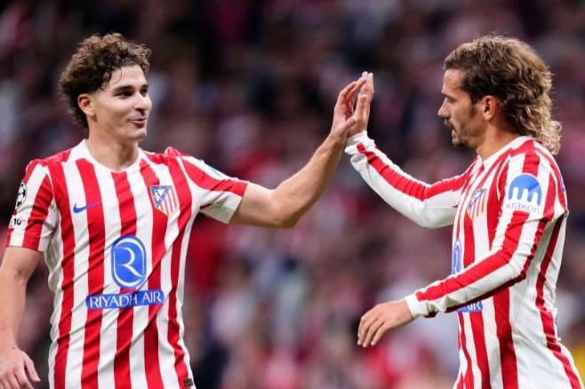 Julian Alvarez and Antoine Griezmann celebrating a goal for Atletico Madrid || Image credit: Imago