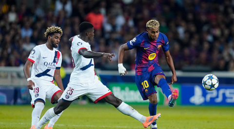 PSG Stuns Barcelona, Ending Undefeated Run with Ramos' Late Strike!