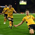 Wolves pile on misery for spluttering Everton