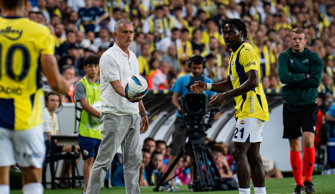 Forgotten Super Eagles star plotting Mourinho’s downfall at Fenerbahce