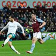 Silva's gem fires Man City to victory at Villa