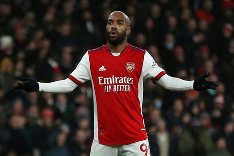 Lyon eye Lacazette return from Arsenal