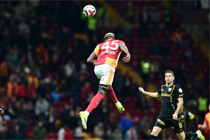 Naija Stars Abroad: High quality Osimhen bags 200th goal as Lookman seals dream move to Madrid