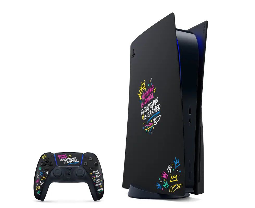 PlayStation x LeBron James Limited Edition controller/via PlayStation Blog