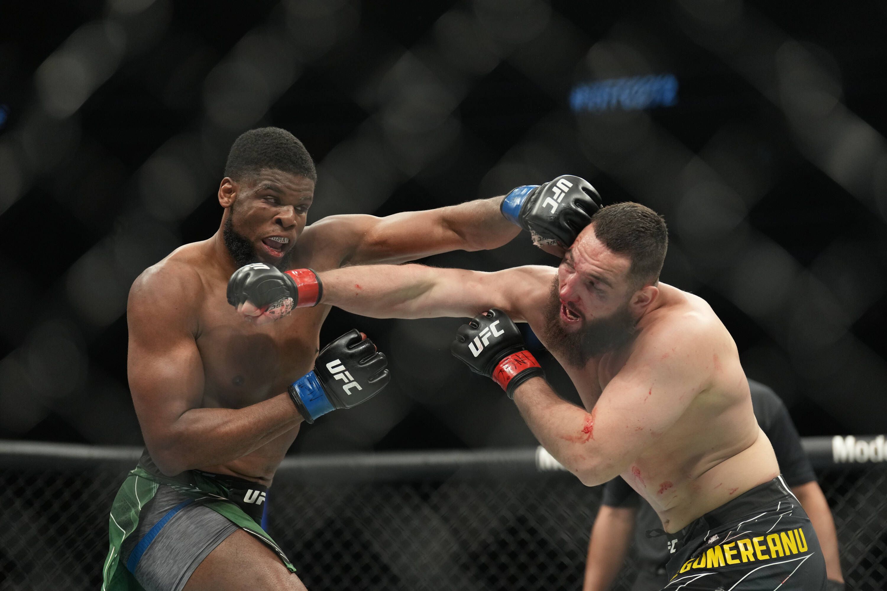 Kennedy Nzechukwu Set To Face Devin Clark At UFC 288 - Pulse Sports Nigeria