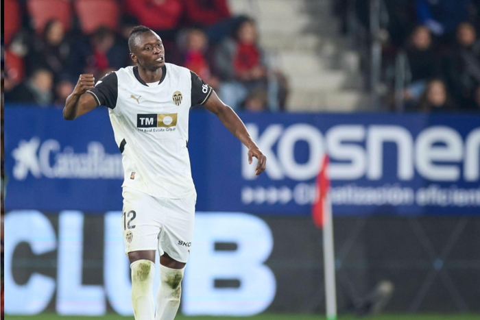 March 2, 2025, Pamplona, Navarra, SPAIN: Umar Sadiq of Valencia CF celebrates after scoring goal during the LaLiga EA Sports match between CA Osasuna and Valencia CF at El Sadar on March 2, 2025 || Image credit: Imago