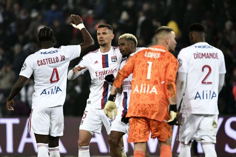 Lyon defeated PSG 1-0 in Ligue 1