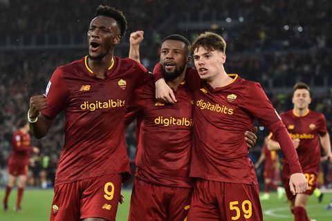 Mourinho’s Roma bounce back in style as they beat Sampdoria
