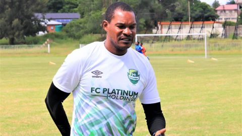 Angry Norman Mapeza threatens to quit football due to "consistently poor" referees