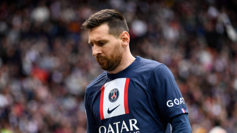 Report: Messi ditches training for Saudi trip