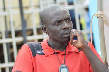 Omondi takes reigns at Mathare with Okumbi in the background