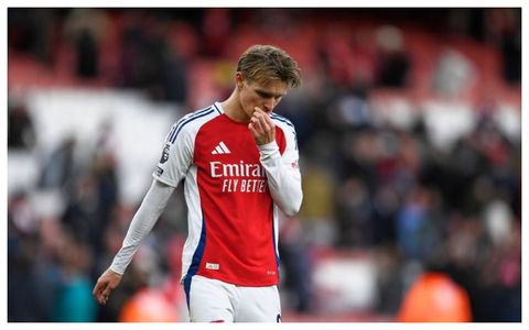 ‘I'd give it to Rice’ - Ex-Liverpool star advises Arsenal to strip Odegaard of captaincy handband