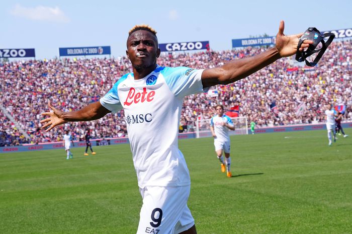 Tug of war between Manchester United and Newcastle for Osimhen's signature