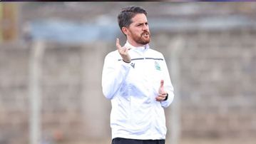 Reasons why Gor Mahia head coach Johnathan McKinstry is not a “plumber”