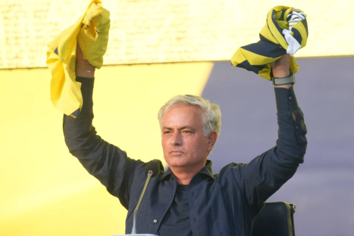 Jose Mourinho during his unveiling for Fenerbahce || Image credit: Imago
