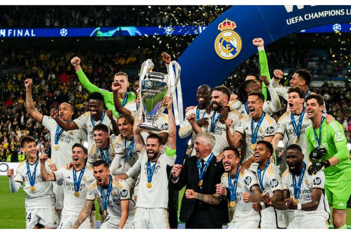 Sunday Oliseh reveals his sadness as Dortmund lost to Real Madrid