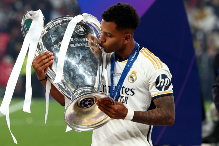 Rodrygo with the Champions League trophy || Image credit: Imago