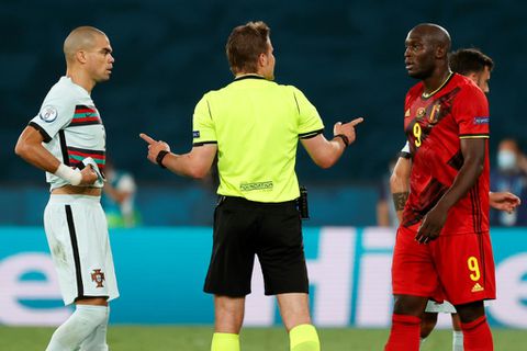 'Let it flow': Referees praised for Euro 2020 officiating