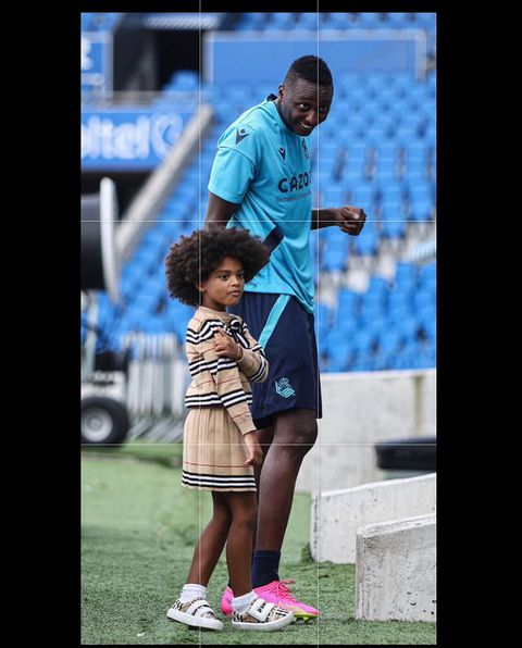 Sadiq Umar and his daughter share a moment on the pitch '- Image Credit - Sadiq Umar/Instagram