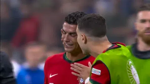 Cristiano Ronaldo's sister defends star after penalty miss, calls for patience
