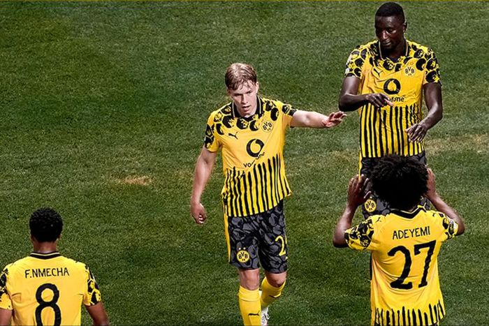 Dortmund to face Real Madrid in FIFA Club World Cup quarterfinals after defeating CF Monterrey.