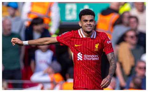 Liverpool reject Bayern Munich enquiry about a possible transfer for Luis Diaz