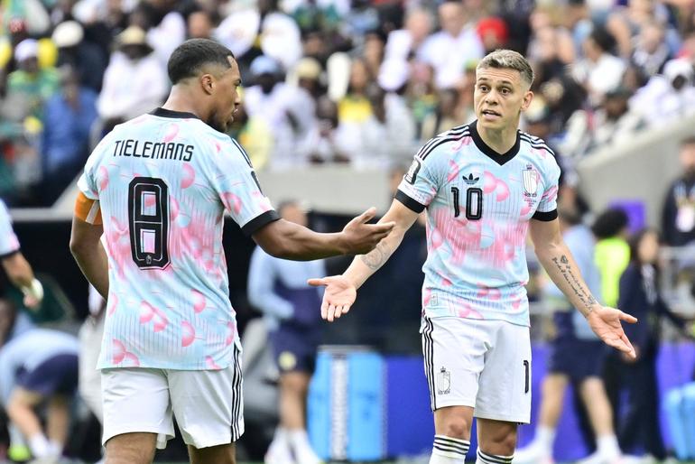 Trossard and Tielemans against Belgium|| imago
