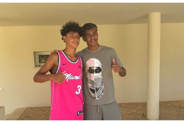 Lamine Yamal links up with Ronaldo’s son