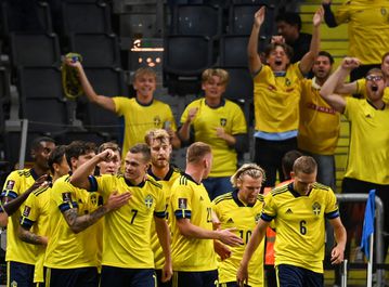 Sweden down Spain to gain upper hand in World Cup qualifying