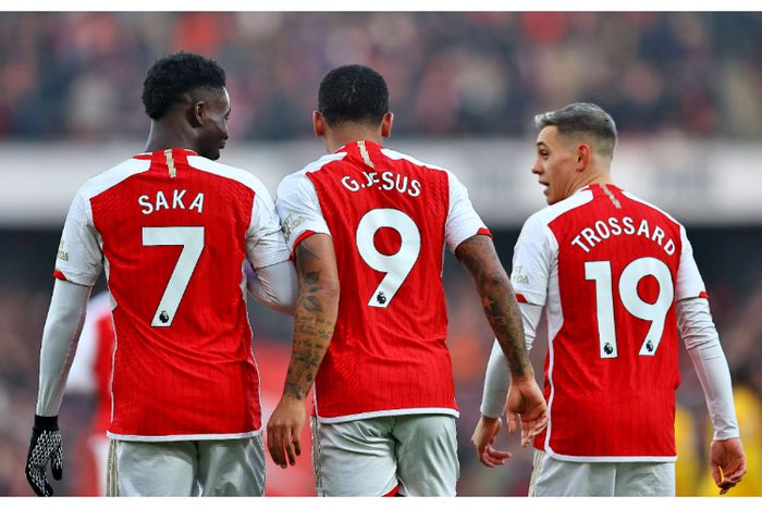 Arsenal reject shocking offer