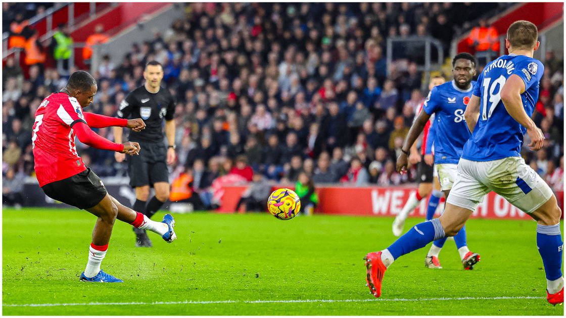 Super Eagles midfielder Joe Aribo’s Saints finally break home win drought with tense win over Everton