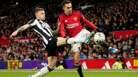 Newcastle eye historic win as Manchester United come knocking